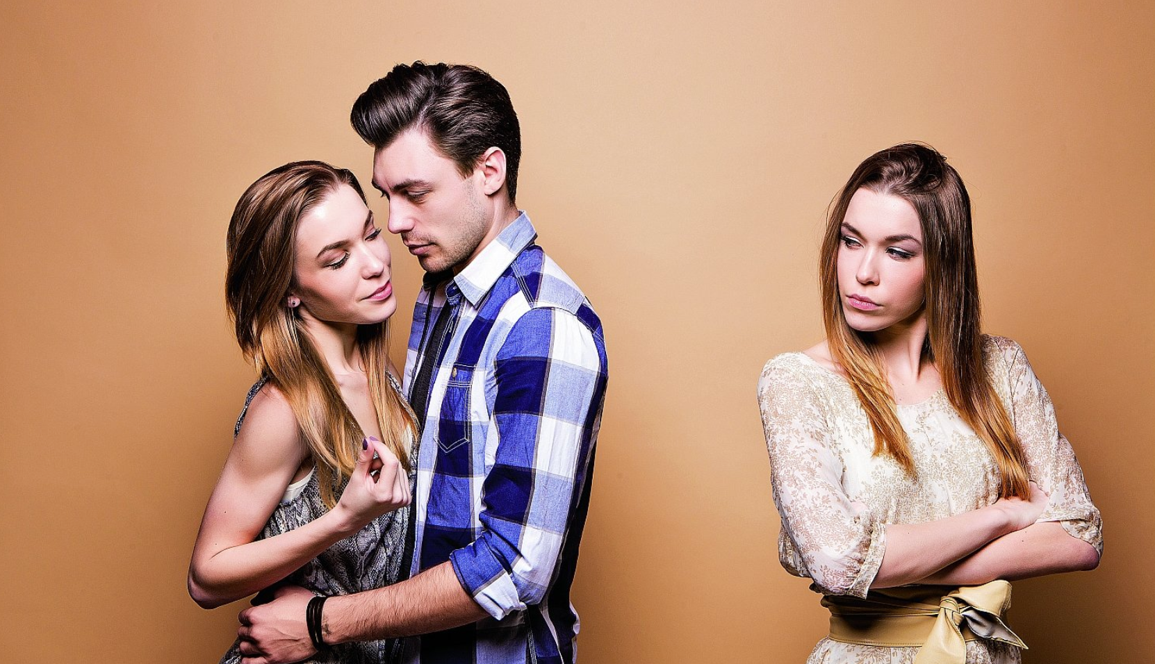 how-to-stop-being-jealous-in-relationships-huffpost